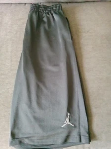 Grey Xl Youth 13/15  Yrs Jordan Basketball Shorts 23inches Long Nice - Picture 1 of 3