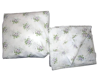 VINTAGE MARTEX PRIMROSES LILAC DARK PURPLE GREEN FLORAL (2P) FULL SHEET SET - Image 1 of 4