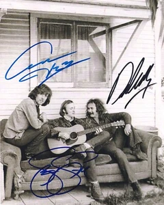 CROSBY STILLS & NASH, Autogramm/Autograph in 10x15 cm Photo, - Bild 1 von 1