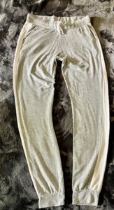 Juvia Joggpants, Small, Grau mit weissem Seitenstreifen, Superweich! - Bild 1 von 4