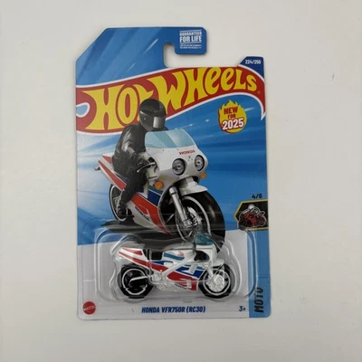 Hot Wheels Honda VFR750R RC30 MOTO 4/5 224/250 Diecast Motorcycle New 2025 White - Image 1 of 2