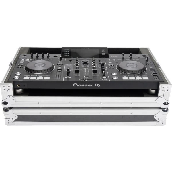 Magma DJ Controller Case XDJ-RX3/RX2 Black/Silver | New - Image 1 of 4