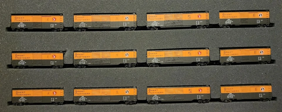 Con-Cor N Scale Special Merchandise "Loader Cars" Add on Set Great Northern - Image 1 of 4