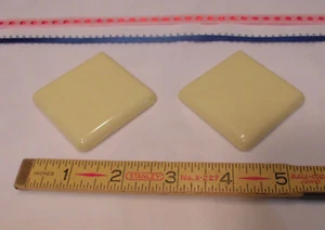 2 pcs. Glossy Yellow 2" X 2" X 5/16" Ceramic Surface Bullnose Corner Tiles NEW - Picture 1 of 12