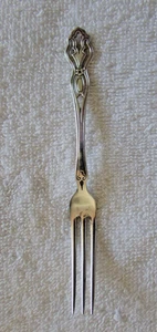 Numbered Pattern 301 c 1910 Wallace Sterling Silver 3-Tine Strawberry Berry Fork - Picture 1 of 3