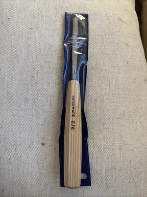 PFEIL "Swiss Made" 2/8 Gouge Chisel See Pics - Image 1 of 4