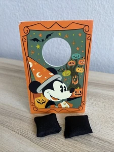 Disney 2025 Halloween Plutos Pumpkin Pursuit Prize Mini Corn Hole Game Parks - Bild 1 von 7