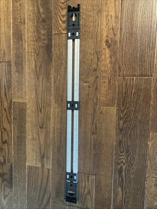 Johnson Mark-it 33" Aluminum Bubble Level Marker TV Picture Hanger Woodworking - Picture 1 of 3