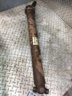 Front Drive Shaft CHEVY SILVERADO 1500 07 08 09 10 11 12 13 Foto 1 de 2