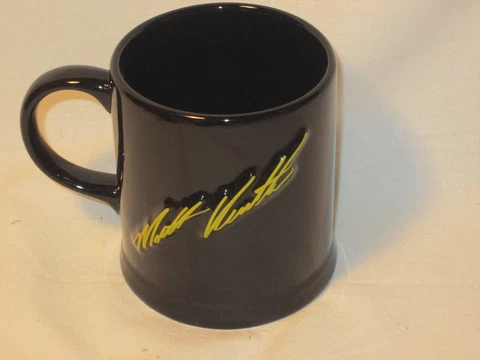 Official NASCAR #17 Matt Kenseth Signature Coffee Mug New Cover