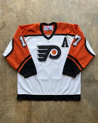 Vintage CCM Philadelphia Flyers Rob Brind’Amour Jersey Size XL - A Patch - Image 1 of 4