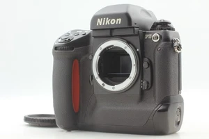Late S/N 368xxxx [N NEUWERTIG+++] Nikon F5 analoge Spiegelreflexkamera 35 mm schwarz Gehäuse aus Japan - Bild 1 von 11