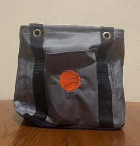 Thirty One Rectangle Utility Tote, Basketball Life, 12" por 9" - Imagen 1 de 5