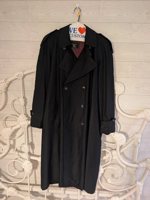 Gabardina Christian Dior Monsieur negra vintage 38R forrada en lana doble pecho Foto 1 de 4