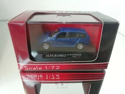 Yatming Alfa Romeo 156 Sportwagon GTA en azul en 1:72 en caja Foto 1 de 3