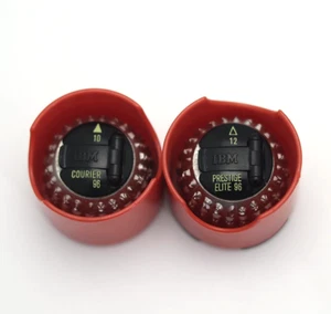 IBM Selectric III Prestige Elite Courier Lote de 2 Tipo Elementos Fuente Pelotas de Golf - Imagen 1 de 2