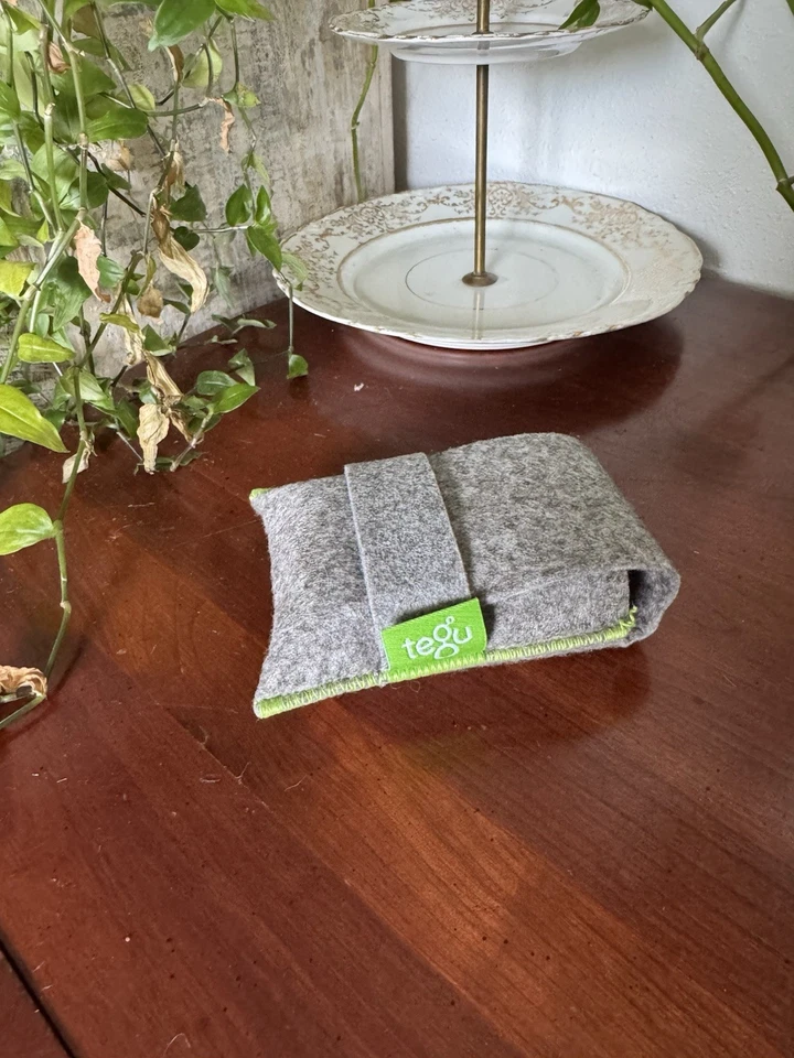 Juego de bloques de madera magnéticos con prisma bolsa de bolsillo Tegu de 6 piezas, tintes Foto 1 de 3