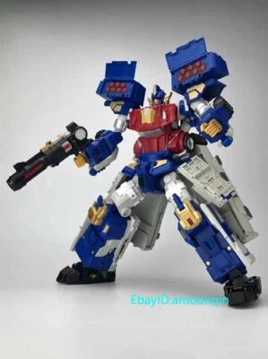 New Transformable Toys FansHobby MB-15 NAVAL COMMANDER A - Image 1 of 4