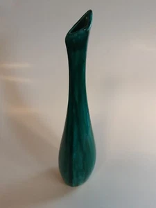 Vintage Alliston Canada Pottery Bud Vase - Picture 1 of 4