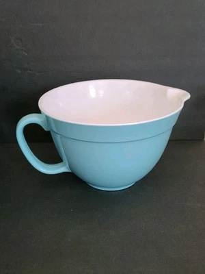 Tigela de mistura aposentada Martha Stewart 2 quartos com alça azul turquesa melamina - Imagem 1 de 4