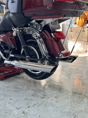 Harley Davidson Drag Specialties 4” Slip On Mufflers 95-2016 Touring Models - Image 1 of 4