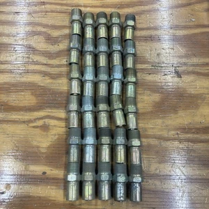 Lot Of 30 EATON WEATHERHEAD 06E-108 3/8" Hose x 1/2" Npt Hydraulic Hose Fittings - Picture 1 of 1