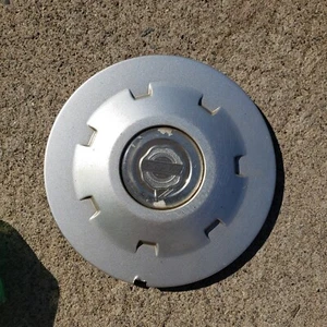 ***** 1 Chrysler Crossfire Wheel Center Cap 2004 2005 2006 2007 2008 A1934000025 - Picture 1 of 5