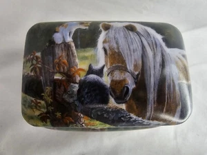 Vintage Pferd & Katzen Schmuckschatulle von Persis Clayton Weirs wilde Flügel handbemalt - Bild 1 von 13