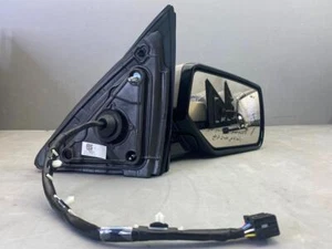 OEM ARABIC 15-18 Yukon Tahoe Suburban Escalade Passenger Right RH Mirror 15 Wire - Picture 1 of 1
