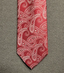 Tommy Hilfiger Men's Silk Blend Tie Red / Navy Blue Paisley Pattern 3" x 58" - Picture 1 of 7