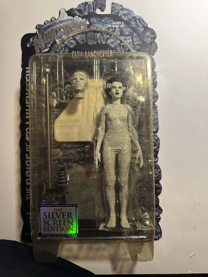 Figura Universal Studios Monsters Bride of Frankenstein 8" Edición Pantalla Plateada Foto 1 de 2