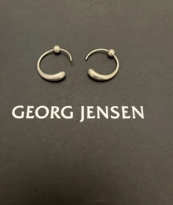 Pendientes Mercy Georg Jensen de plata de ley Foto 1 de 4