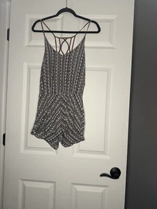 Dolce Vita Romper Small Rayon Mauve Peach Gray Print  - Picture 1 of 2