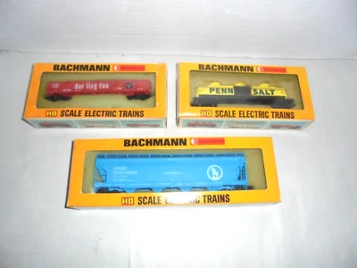BACHMANN HO SCALE TRAIN FREIGHT CARS WITH BOXES VERY NICE VINTAGE - Image 1 of 2
