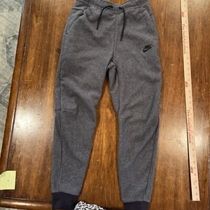 Pantalones de chándal Nike Sportswear Tech polar calce ajustado para hombre talla XS púrpura cueva nuevos con etiquetas $140 - Imagen 1 de 15