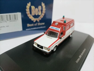 BOS 1:87 Volvo 265 Ambulance White Red Emergency Ambulance Model - Image 1 of 4