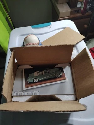Franklin Mint, 1953 Buick Skylark Precision Model, 1/43, Green, made in 1987 NIB - Image 1 of 4