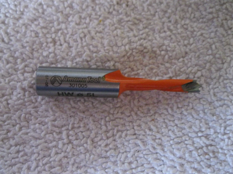 Amana Tool 301005 57mm X 5mm Tip Brad Point LH Boring Bit