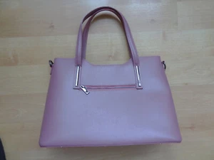 Damen Leder-Tasche rosé, Italien, mit Reißverschluss und Schulterriemen - Bild 1 von 9