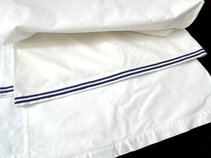 Bloomingdale’s Hudson Collection Full Top Sheet and 1 Standard Pillowcase A622 - Picture 1 of 5