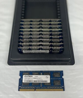 *LOTE DE 10* Laptop Elpida RAM 2GB 2RX8 PC3-10600S-9-10-B2 EBJ21UE8BFU0-DJ-F Foto 1 de 3