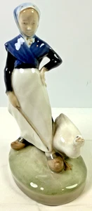 Royal Copenhagen Gänsemädchen Figur #528 Dänemark Porzellan Bauernhof Szene 7,5" - Bild 1 von 10