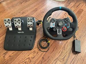 Logitech G29 Driving Force Racing Wheel and Pedals 841-000049 PS3/PS4