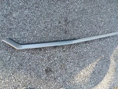 24 GMC Sierra Denali tablero superior moldura inserto Foto 1 de 4