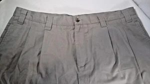 Guide Series Outdoor Quality Mens Pleated Pants. Wrinkle Resistant Size 40x32 - Picture 1 of 10