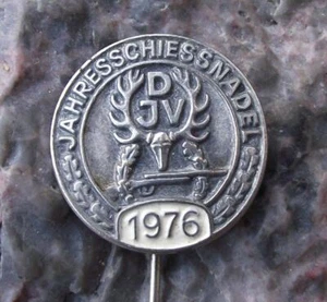 1976 DJV German Hunters Association Jagdverband Deer Skull Hunting Pin Badge - Picture 1 of 2