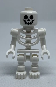 LEGO®- Castle / Skeleton Minifigure (gen047) - Picture 1 of 3