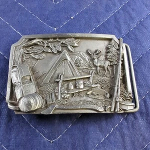CAMPING TENT DEER NATURE SCENE BELT BUCKLE! VINTAGE! RARE! SISKIYOU! 1984! USA! - Picture 1 of 3