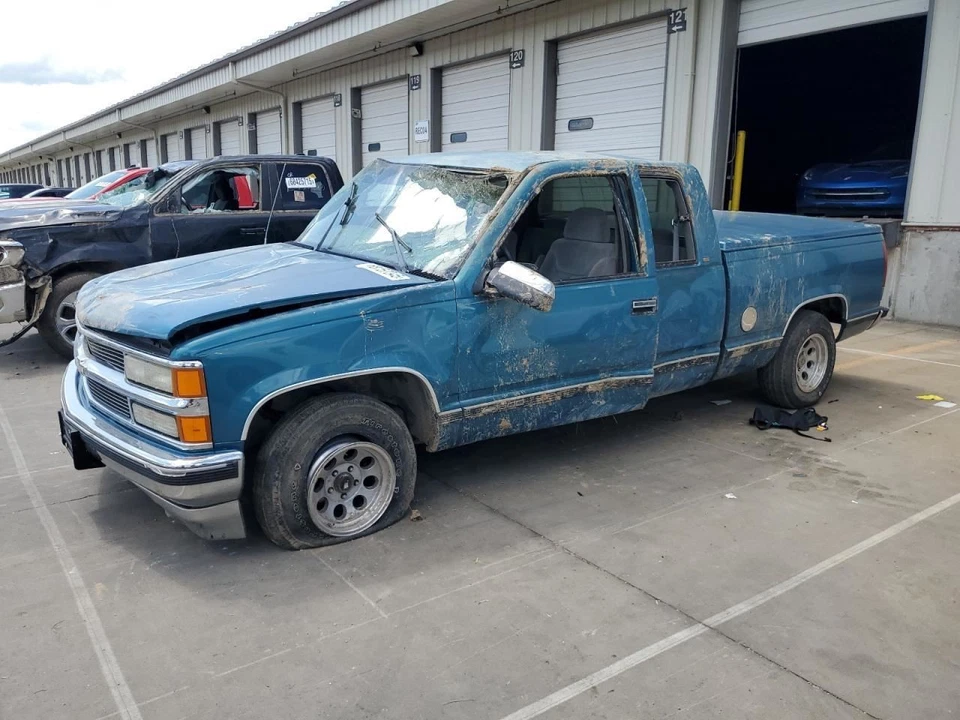 Rear Drive Shaft 2WD 5.0L 141.5" Wb Fits 94-99 CHEVROLET 1500 PICKUP 5262407 - Image 1 of 4