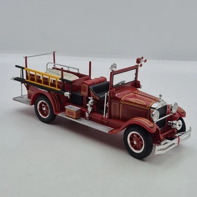 Signature Models 1928 Studebaker Fire Engine Red 1:32 Scale Die-Cast Model Car - Image 1 of 4